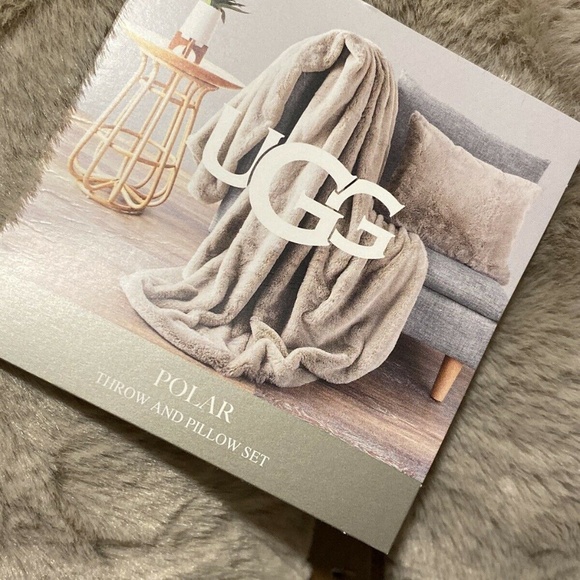 UGG Other - UGG Blanket Down Pillow Polar Port Throw Set Tan 5